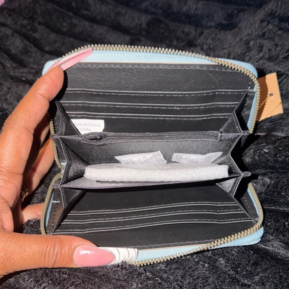 Revive Vintage Vegan Floral Embossed Blue Women's Wallet